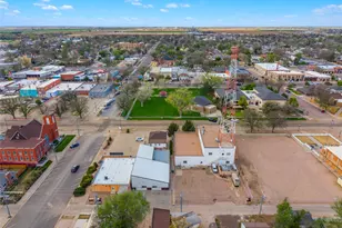 404 State St, Fort Morgan, CO 80701 - Photo 4