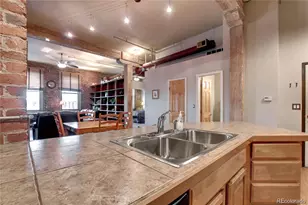 2560 Blake St, Denver, CO 80205 - Photo 18