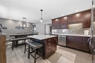 1637 S Balsam Ct, Lakewood, CO 80232 - Photo 8