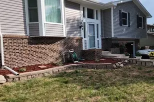 7649 W Frost Dr, Littleton, CO 80128 - Photo 4