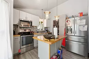 7649 W Frost Dr, Littleton, CO 80128 - Photo 6