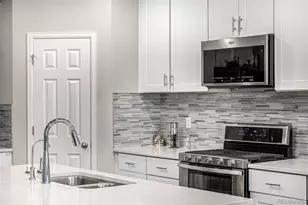 9227 Salida St, Commerce City, CO 80022 - Photo 10