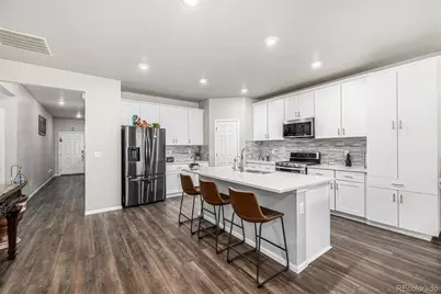 9227 Salida Street, Commerce City, CO 80022 - Photo 8