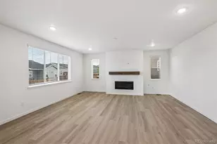 3731 N Hayleyville St, Aurora, CO 80019 - Photo 8