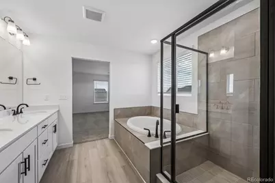 3731 N Hayleyville Street, Aurora, CO 80019 - Photo 18