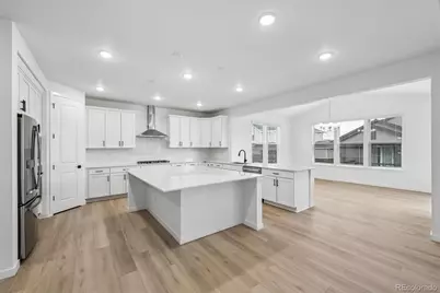 3731 N Hayleyville Street, Aurora, CO 80019 - Photo 10