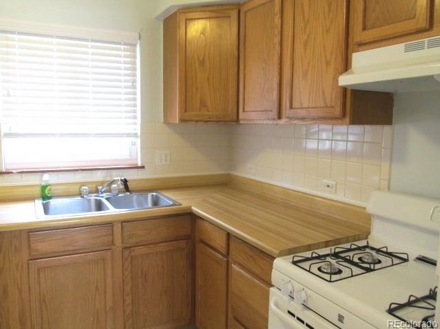 2510 Niagara St, Denver, CO 80207