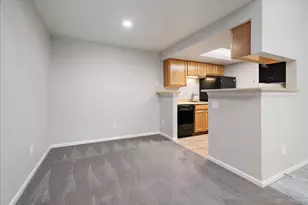 10293 E Peakview Ave, Englewood, CO 80111 - Photo 6