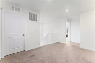 15771 Roslyn St, Thornton, CO 80602 - Photo 14