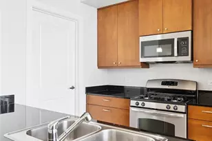 2001 Lincoln St, Denver, CO 80202 - Photo 8