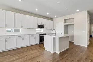 17598 E 103rd Dr, Commerce City, CO 80022 - Photo 10