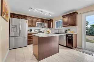 1599 S Bahama St, Aurora, CO 80017 - Photo 4