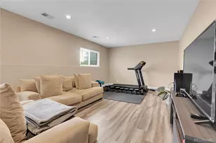 1599 S Bahama St, Aurora, CO 80017 - Photo 14