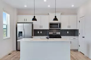 43092 Castle Stuart St, Elizabeth, CO 80107 - Photo 4