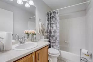 18946 E 22nd Pl, Aurora, CO 80011 - Photo 14