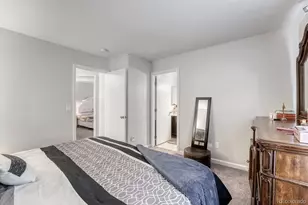 18946 E 22nd Pl, Aurora, CO 80011 - Photo 12