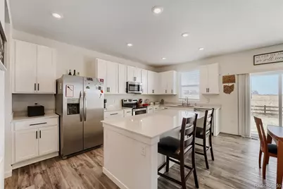 46557 Sunrise Court, Bennett, CO 80102 - Photo 2