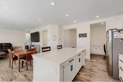 46557 Sunrise Court, Bennett, CO 80102 - Photo 4