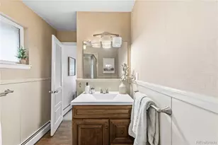 2110 Applewood Dr, Lakewood, CO 80215 - Photo 16