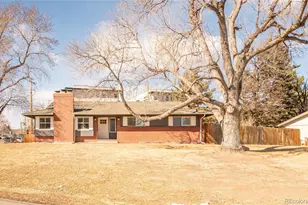 2110 Applewood Dr, Lakewood, CO 80215 - Photo 2