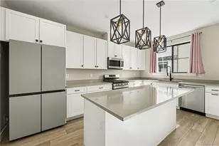 1976 S Holly St, Denver, CO 80222 - Photo 6