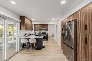 6703 S Locust Ct, Centennial, CO 80112 - Photo 8