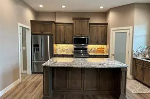 3407 Woodbridge Pl, Montrose, CO 81401 - Photo 4