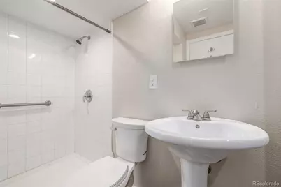 5724 W 71st Avenue, Arvada, CO 80003 - Photo 18