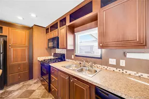 3405 Sinton Rd, Colorado Springs, CO 80907 - Photo 10