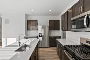 7340 27th Street Ln, Greeley, CO 80634 - Photo 10