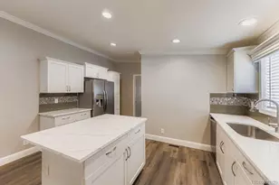 8048 N Jasmine Street W, Dupont, CO 80024 - Photo 6