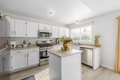 2884 S Salida Court, Aurora, CO 80013 - Photo 16