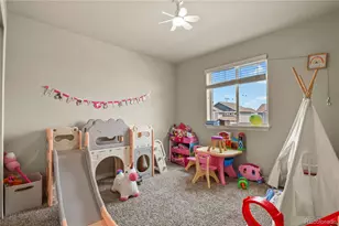 6832 Galpin Dr, Colorado Springs, CO 80925 - Photo 22