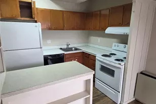 4155 E Iowa Ave E, Denver, CO 80222 - Photo 8