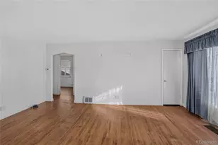 1133 Kingston St, Aurora, CO 80010 - Photo 4