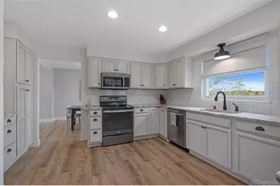 9272 S Crestmore Way, Highlands Ranch, CO 80126 - Photo 10