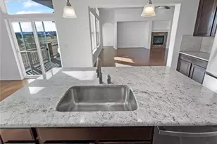 7628 S Country Club Pkwy, Aurora, CO 80016 - Photo 14