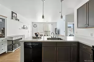 8475 E 36th Ave, Denver, CO 80238 - Photo 14