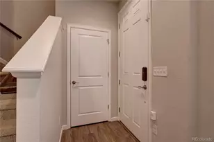 560 E Dry Creek Pl, Littleton, CO 80122 - Photo 4