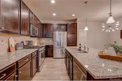 560 E Dry Creek Place, Littleton, CO 80122 - Photo 10