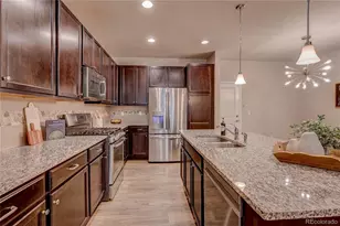 560 E Dry Creek Pl, Littleton, CO 80122 - Photo 10