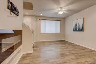 560 E Dry Creek Pl, Littleton, CO 80122 - Photo 8