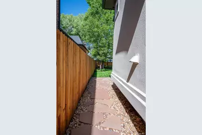 2425 S Monroe Street, Denver, CO 80210 - Photo 10