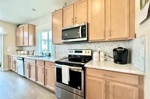 17955 E 107th Pl, Commerce City, CO 80022 - Photo 8