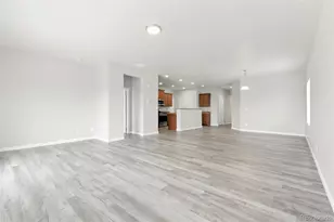 9548 Dahlia Ln, Thornton, CO 80229 - Photo 8