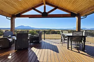 517 Trailsend Rd, Walsenburg, CO 81089 - Photo 2