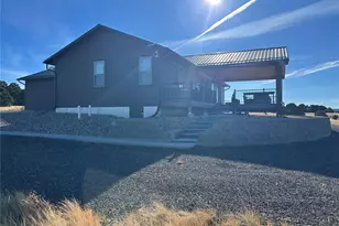 517 Trailsend Rd, Walsenburg, CO 81089 - Photo 6