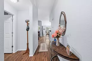 8176 S Winnipeg Ct, Aurora, CO 80016 - Photo 4