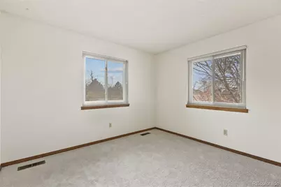 11303 E Warren Avenue, Aurora, CO 80014 - Photo 36