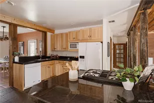 190 Circle Dr, Evergreen, CO 80439 - Photo 18